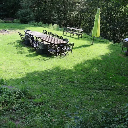 Riverside Landhaus-villa Und Xxl Garten Bis 24 Personen Villa