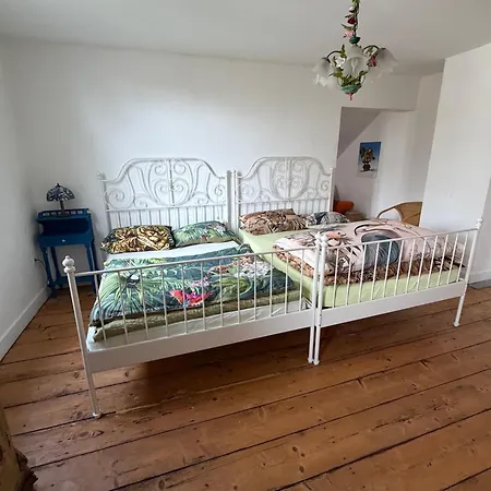 Riverside Landhaus-villa Und Xxl Garten Bis 24 Personen Mittelhof