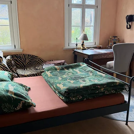 Villa Riverside Landhaus-villa Und Xxl Garten Bis 24 Personen Mittelhof