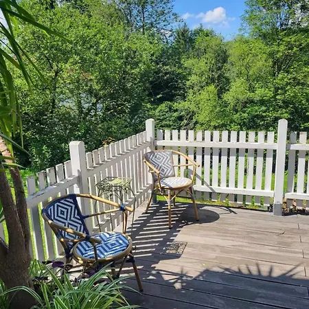 Villa Riverside Landhaus-villa Und Xxl Garten Bis 24 Personen *