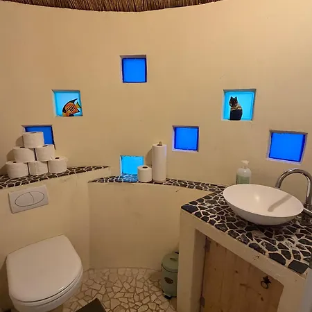 Riverside Landhaus-villa Und Xxl Garten Bis 24 Personen