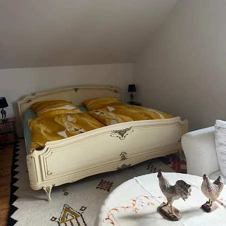 Villa Riverside Landhaus-villa Und Xxl Garten Bis 24 Personen Mittelhof
