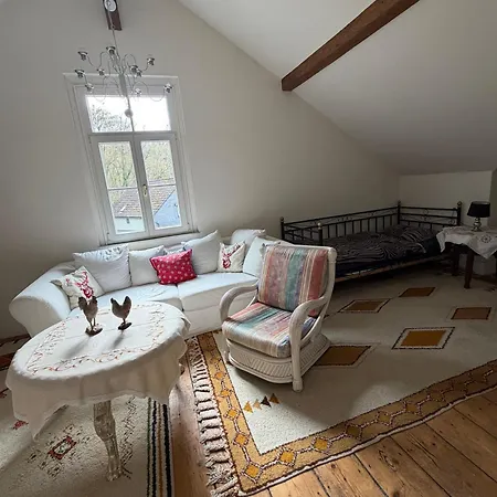Riverside Landhaus-villa Und Xxl Garten Bis 24 Personen Villa