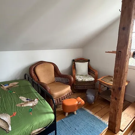 Villa Riverside Landhaus-villa Und Xxl Garten Bis 24 Personen Mittelhof