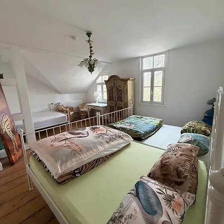 Riverside Landhaus-villa Und Xxl Garten Bis 24 Personen Mittelhof