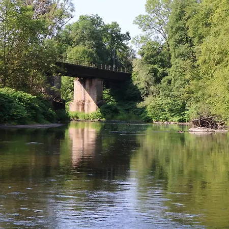 Riverside Landhaus-villa Und Xxl Garten Bis 24 Personen Villa Mittelhof