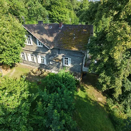 Riverside Landhaus-villa Und Xxl Garten Bis 24 Personen *