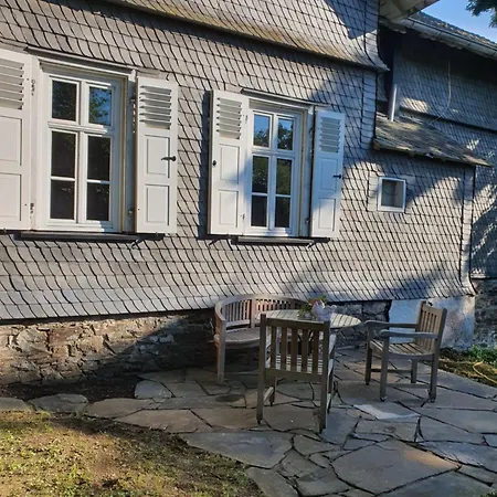 Riverside Landhaus-villa Und Xxl Garten Bis 24 Personen Villa Mittelhof