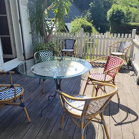 Riverside Landhaus-villa Und Xxl Garten Bis 24 Personen Villa *