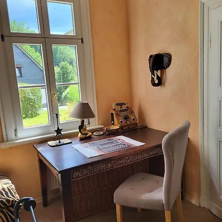 Riverside Landhaus-villa Und Xxl Garten Bis 24 Personen Villa *